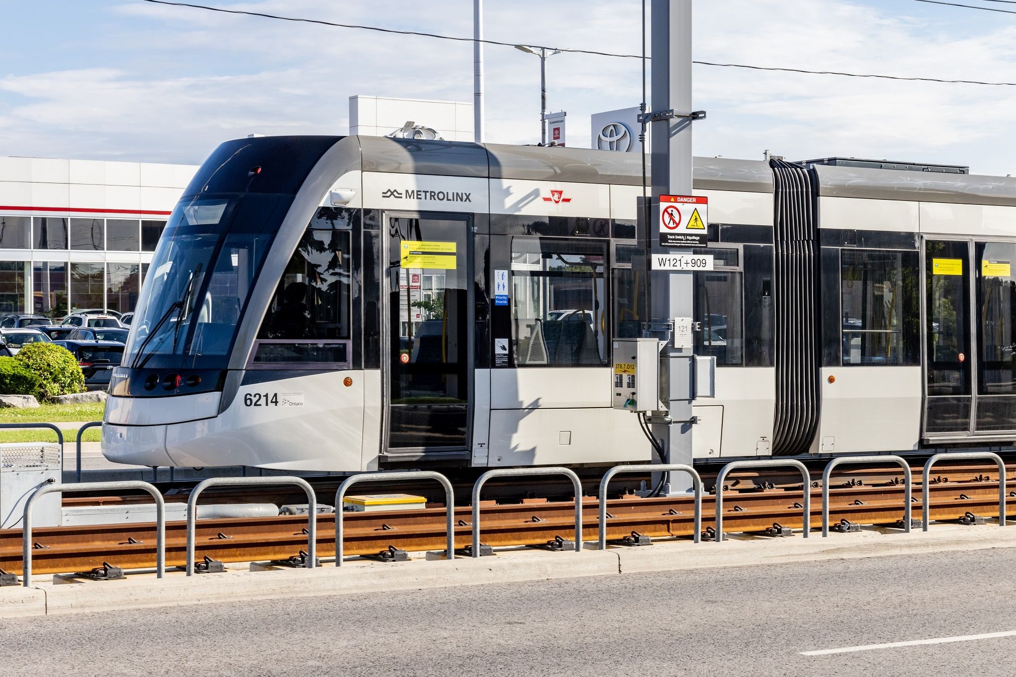 eglinton crosstown lrt construction start